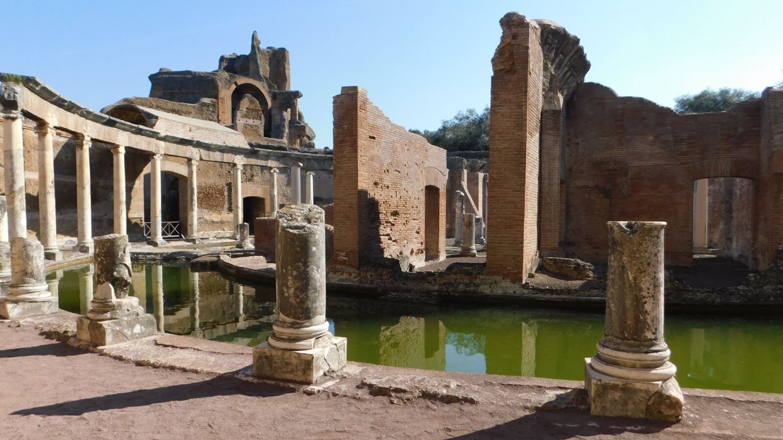 Italia - Tivoli - Le 3 Ville